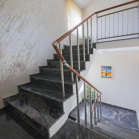 Guesthouse Phoenix ออบซอร์ ภายนอก รูปภาพ