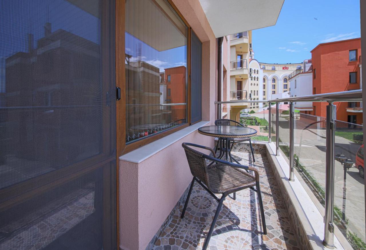 Guesthouse Phoenix ออบซอร์ ภายนอก รูปภาพ