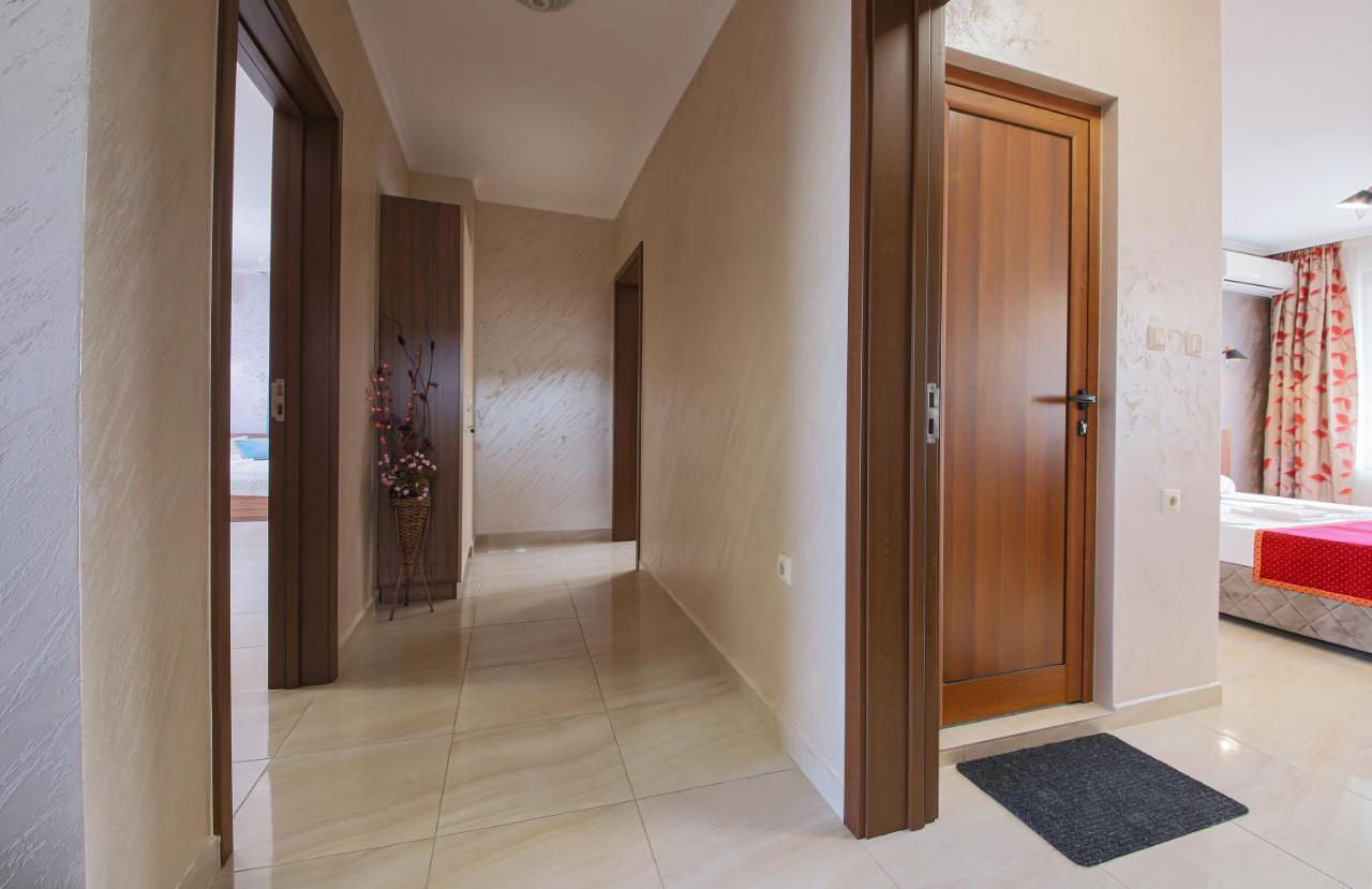 Guesthouse Phoenix ออบซอร์ ภายนอก รูปภาพ